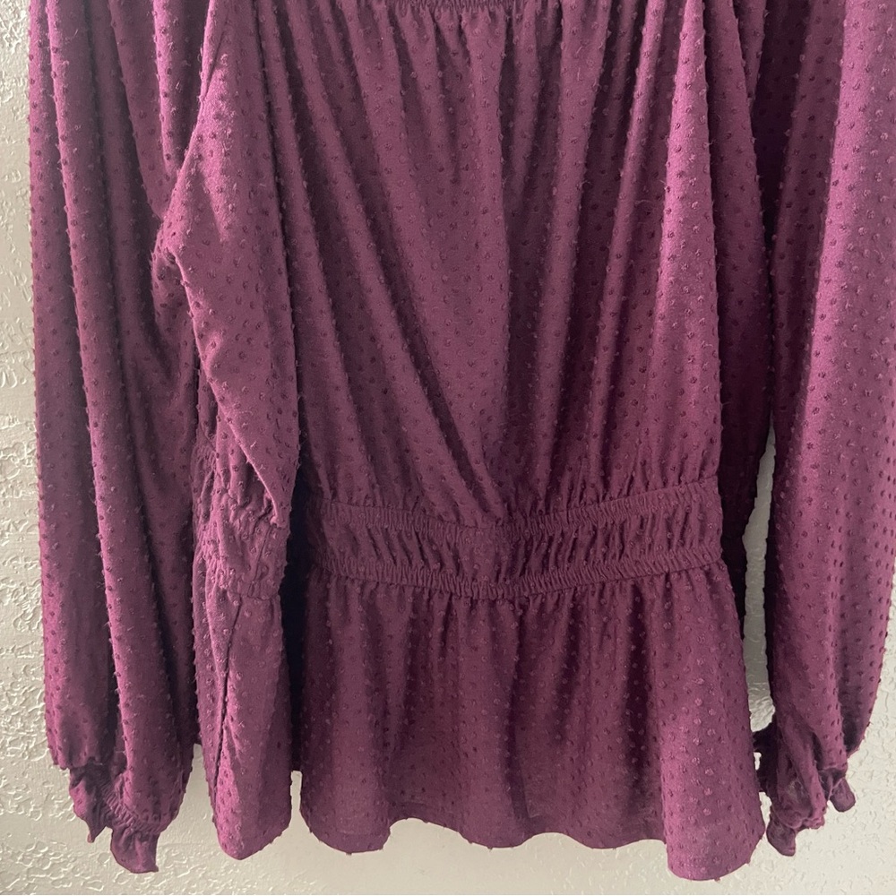 Women’s Plum Textured Peasant Blouse - Picture 3 of 8